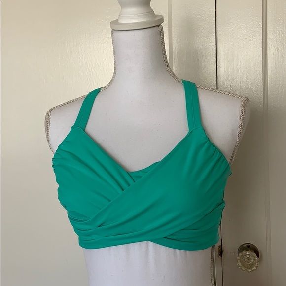 NWT Lululemon Athletica Wrap It Up Bra - Picture 2 of 10